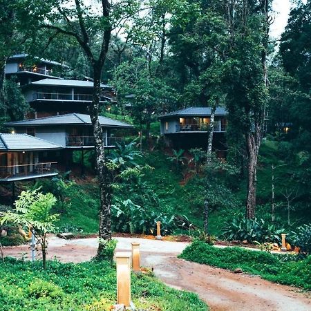 Hotel Ayatana Coorg Somvārpet Exterior foto